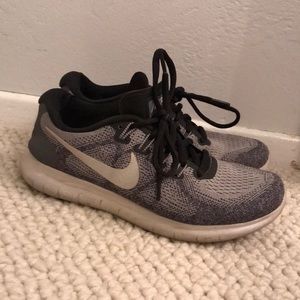 Nike tennis shoes